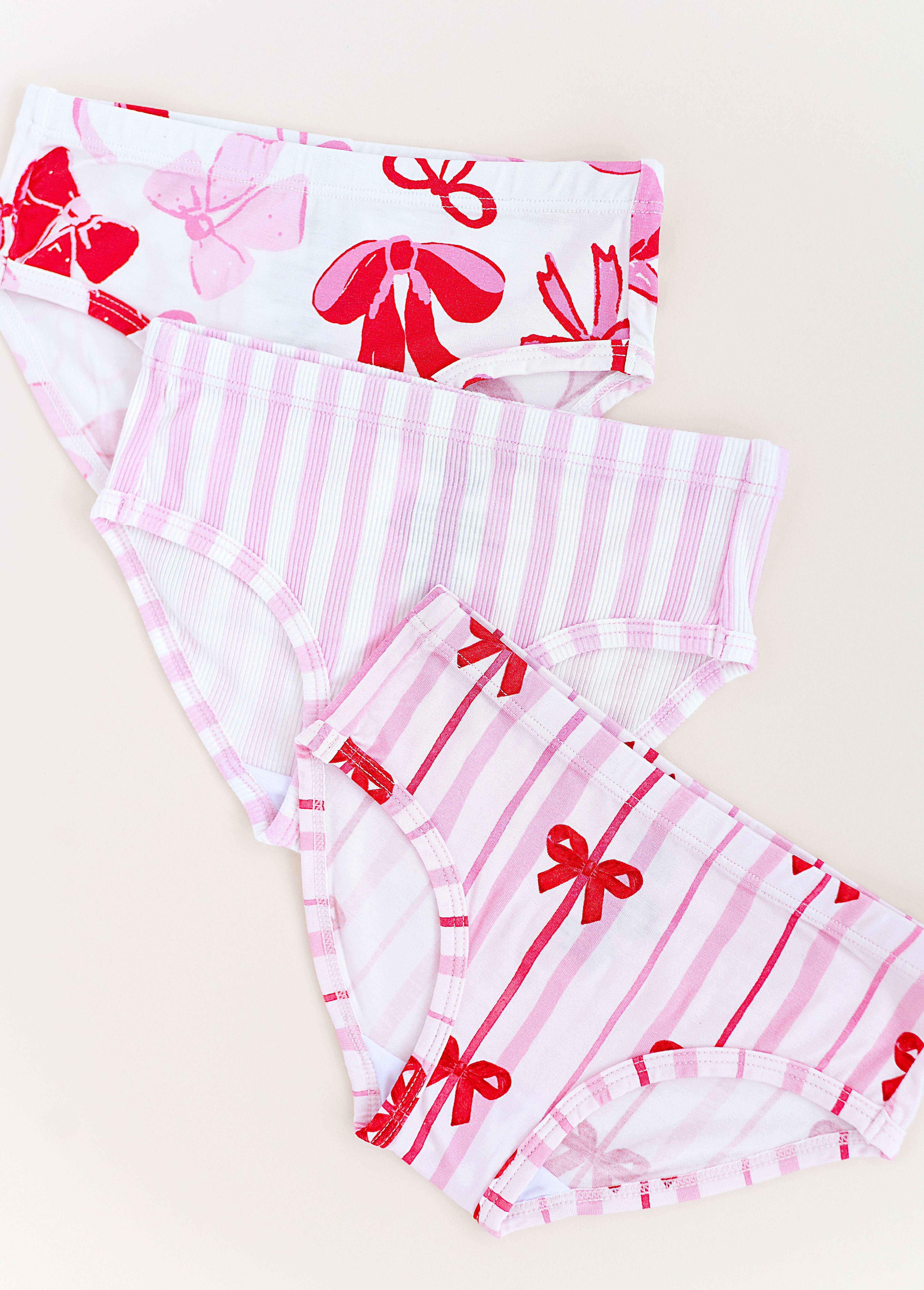 Blushing Bows bamboo underwear set for girls with pink bows and stripe patterns